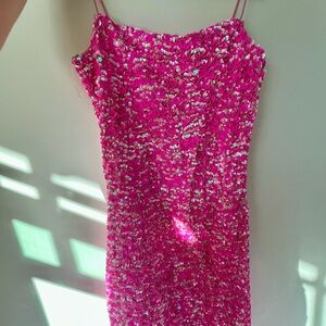 🩷pink sequin dress